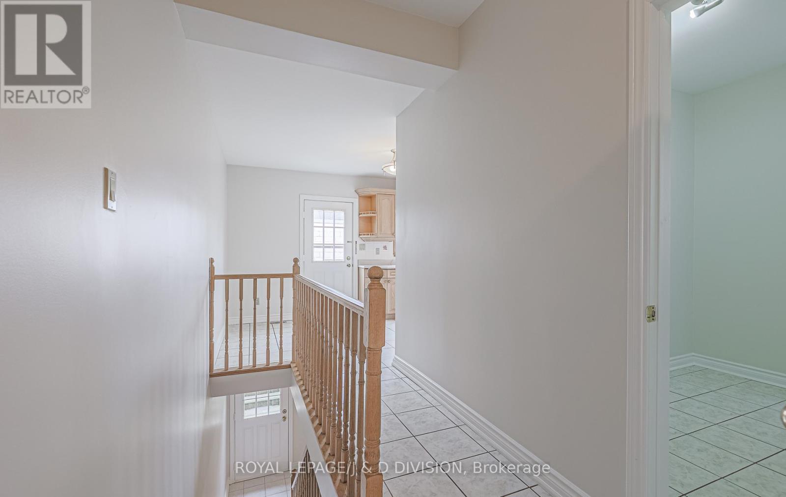 












MAIN - 484 CONCORD AVENUE

,
Toronto,




Ontario
M6H2P8

