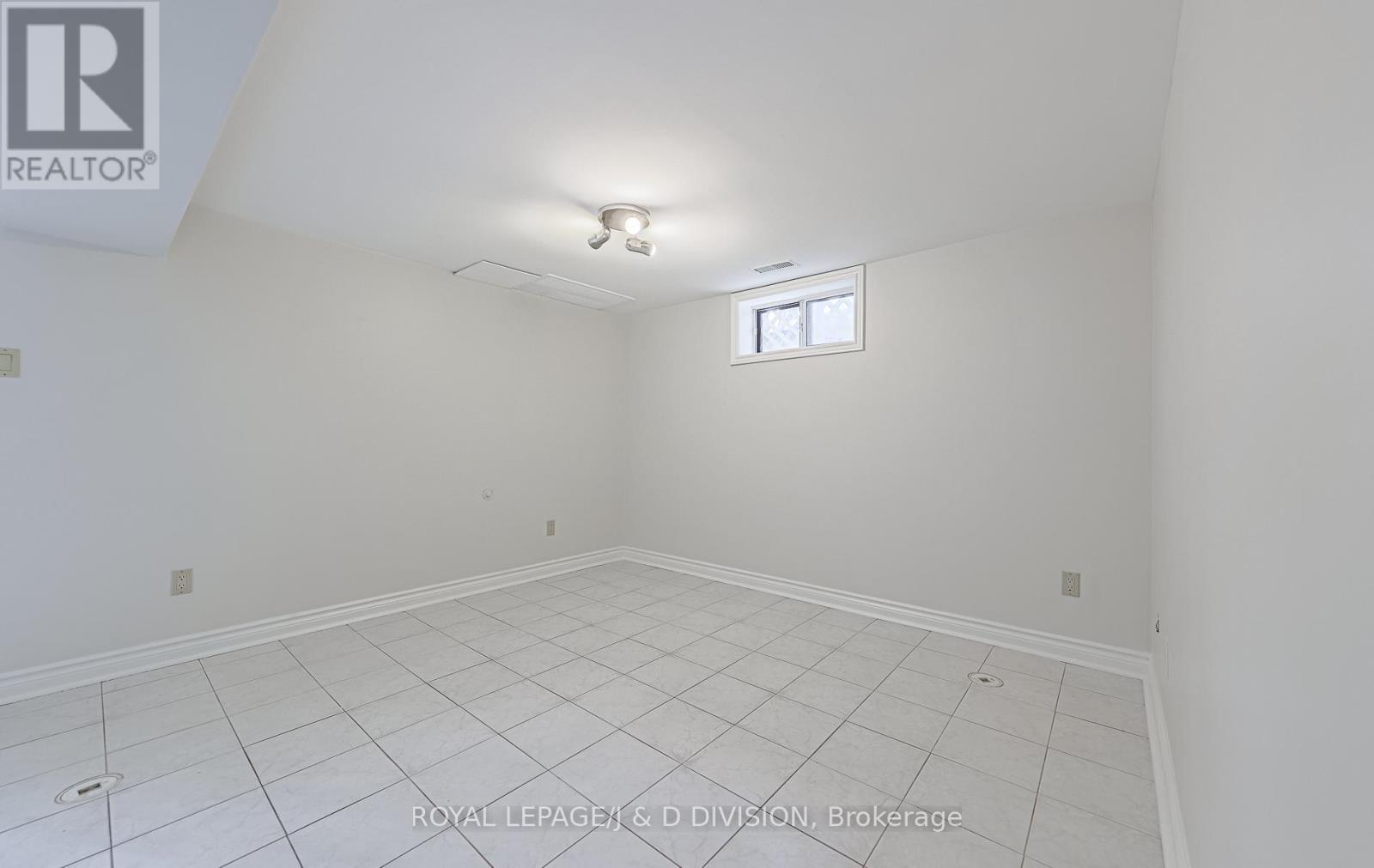 












MAIN - 484 CONCORD AVENUE

,
Toronto,




Ontario
M6H2P8

