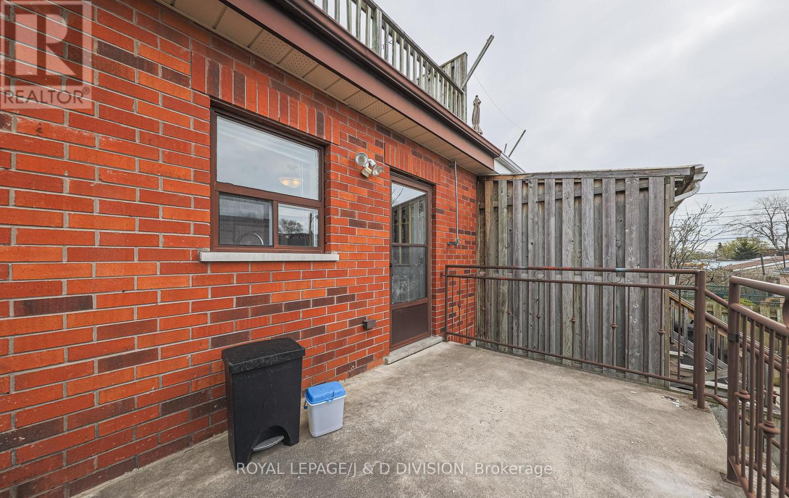 












MAIN - 484 CONCORD AVENUE

,
Toronto,




Ontario
M6H2P8

