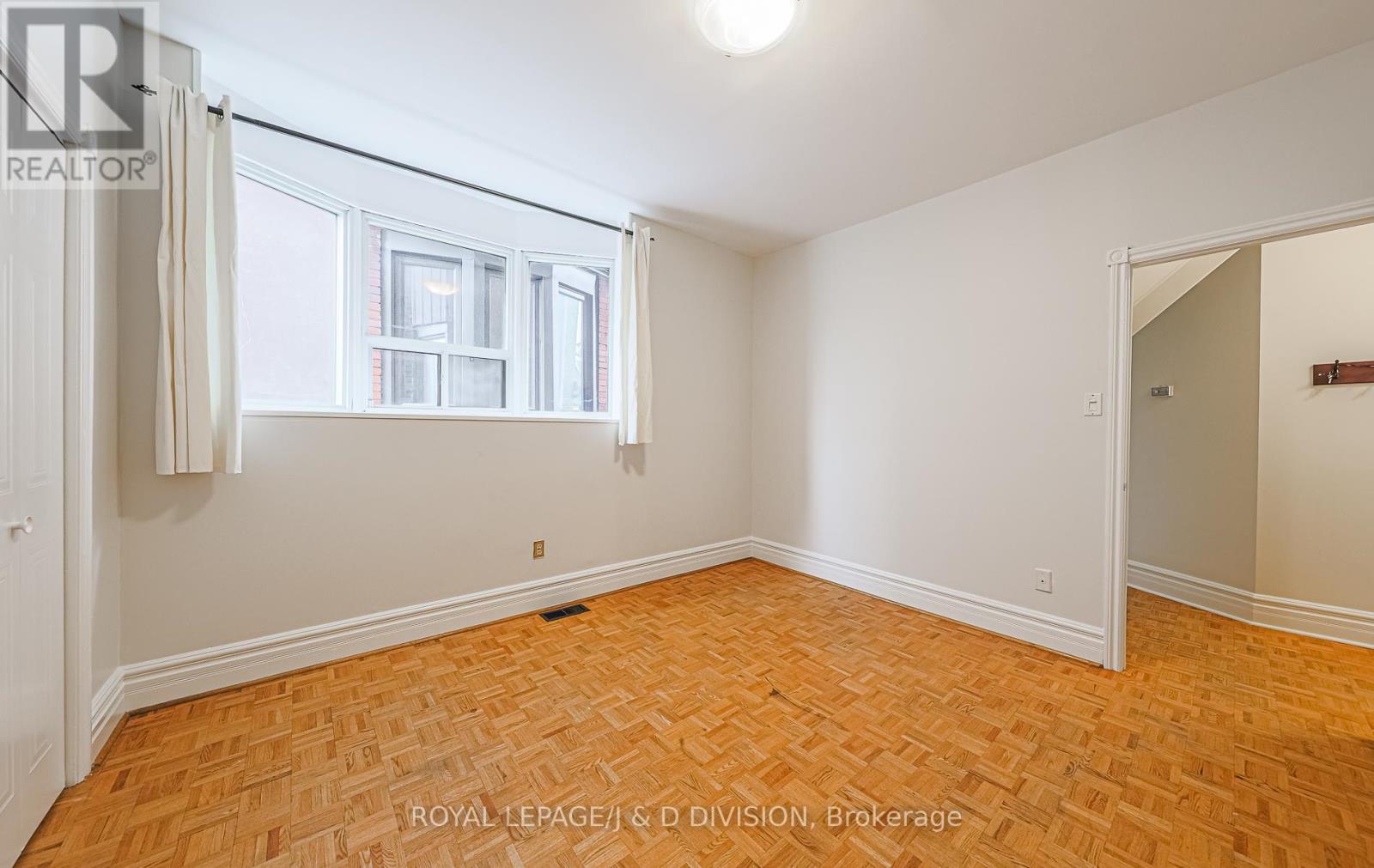 












MAIN - 484 CONCORD AVENUE

,
Toronto,




Ontario
M6H2P8

