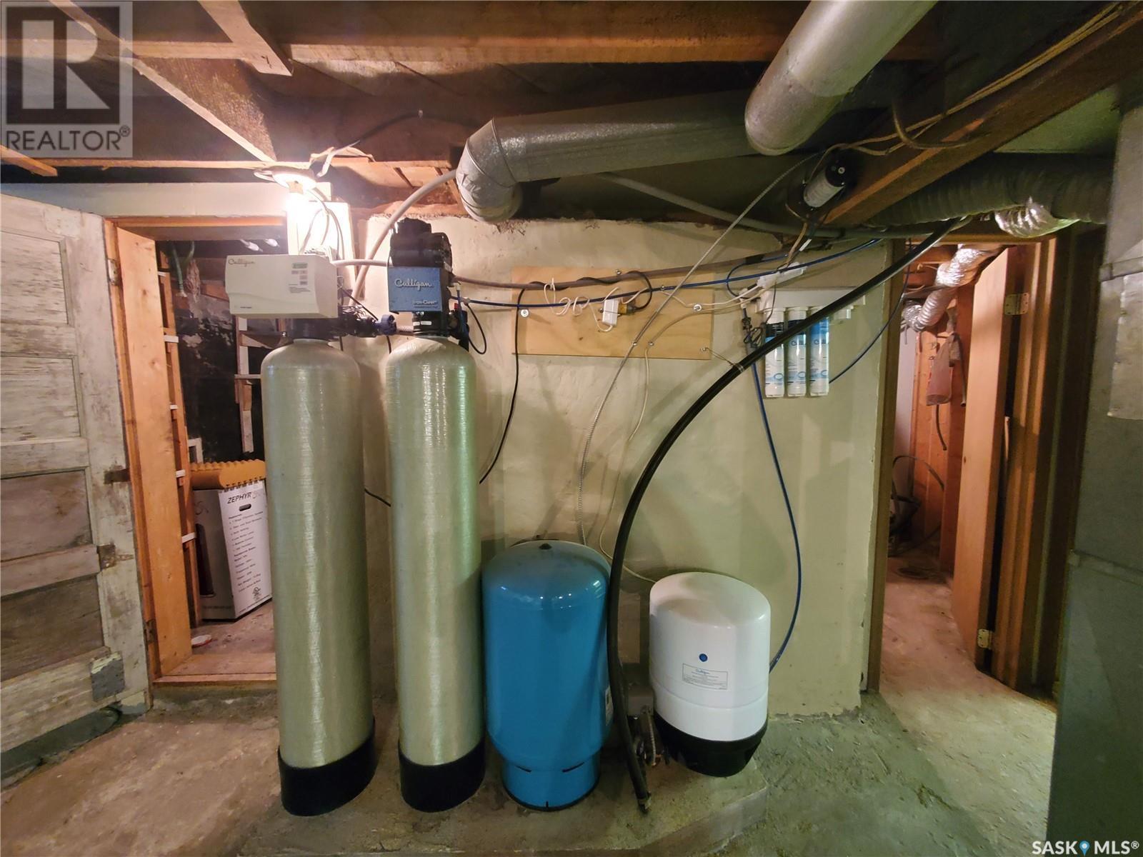 












130575 5 HIGHWAY

,
Runnymede,




Saskatchewan
S0A3P0

