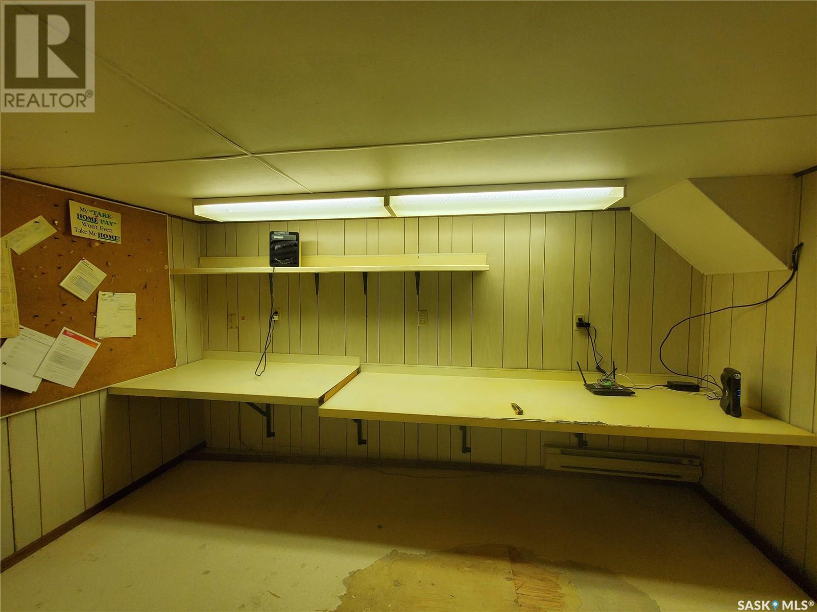 












130575 5 HIGHWAY

,
Runnymede,




Saskatchewan
S0A3P0

