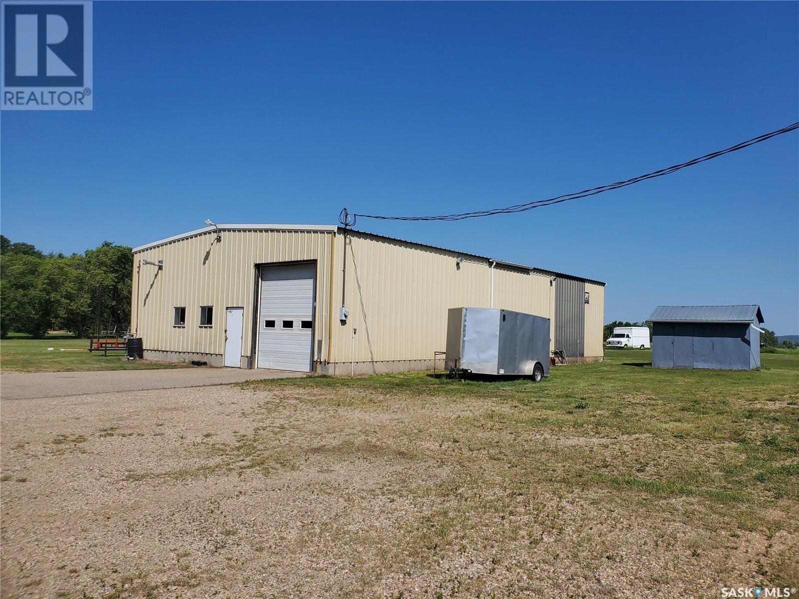 












130575 5 HIGHWAY

,
Runnymede,




Saskatchewan
S0A3P0

