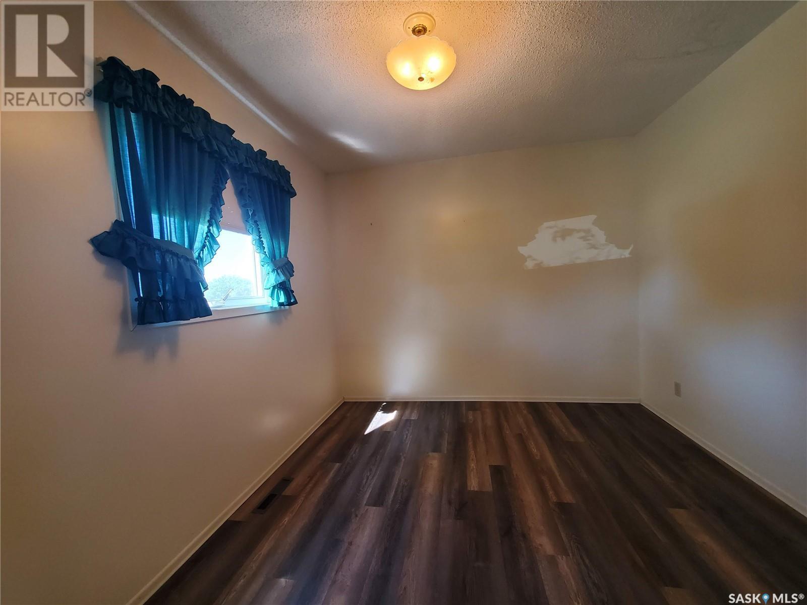 












130575 5 HIGHWAY

,
Runnymede,




Saskatchewan
S0A3P0

