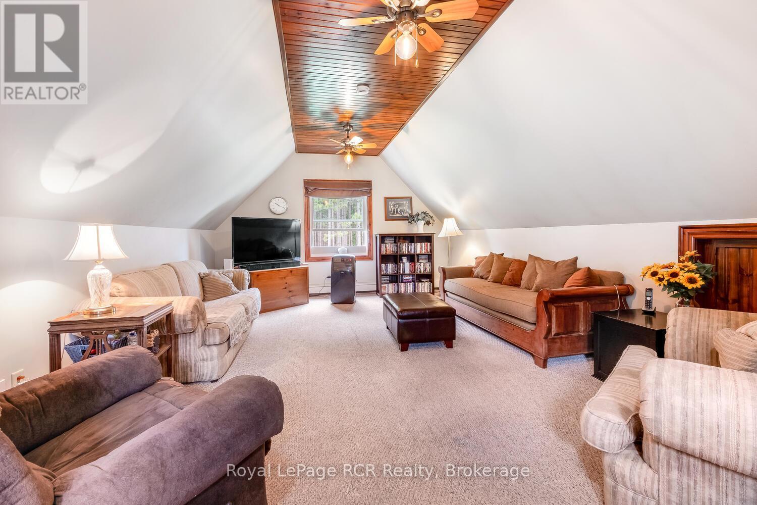 












743055 SIDEROAD 10

,
Chatsworth,




Ontario
N0H1G0

