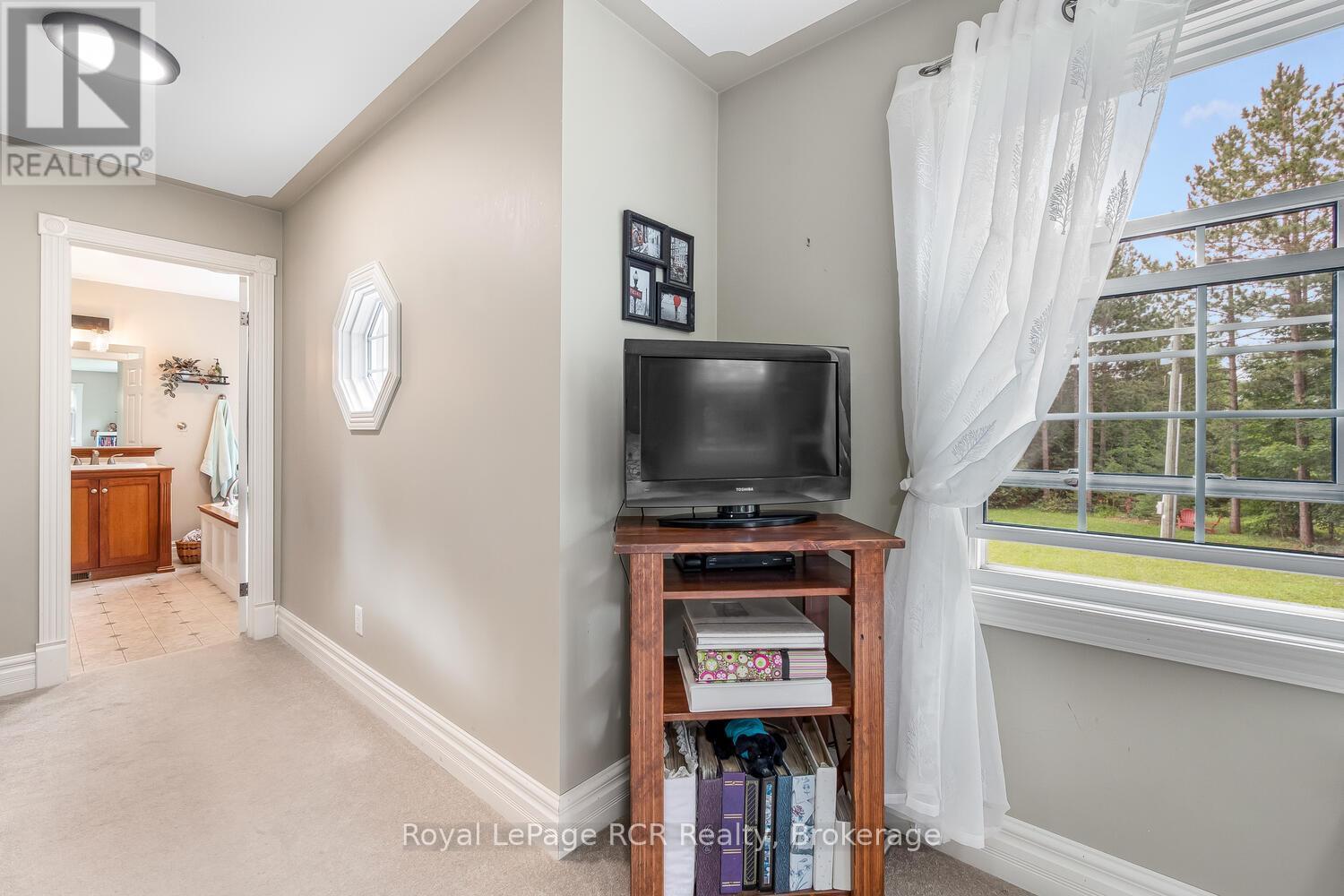 












743055 SIDEROAD 10

,
Chatsworth,




Ontario
N0H1G0

