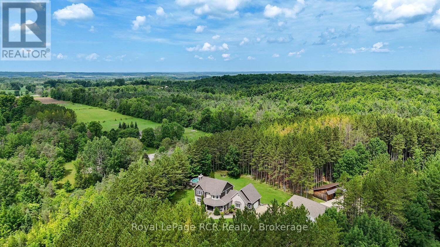 












743055 SIDEROAD 10

,
Chatsworth,




Ontario
N0H1G0

