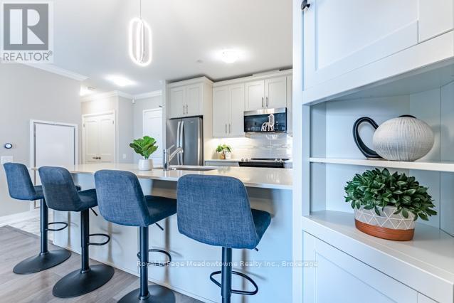 












422 - 830 MEGSON TERRACE

,
Milton (WI Willmott),




Ontario
L9T9M7

