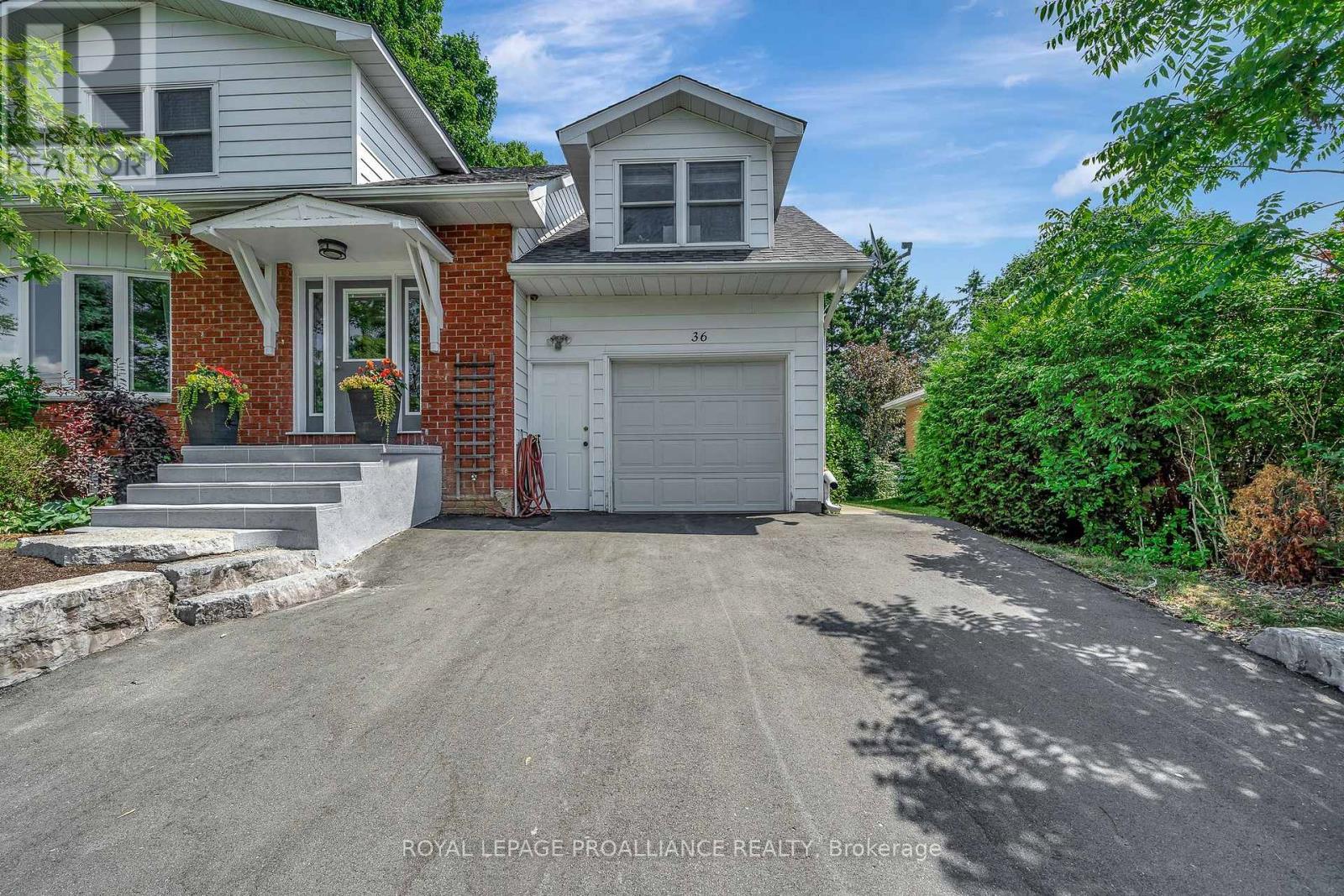 












36 BURNHAM AVENUE

,
Cramahe (Colborne),




Ontario
K0K1S0

