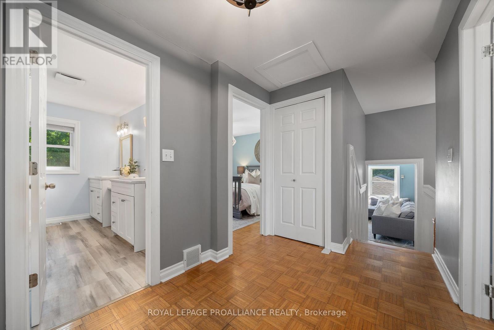 












36 BURNHAM AVENUE

,
Cramahe (Colborne),




Ontario
K0K1S0

