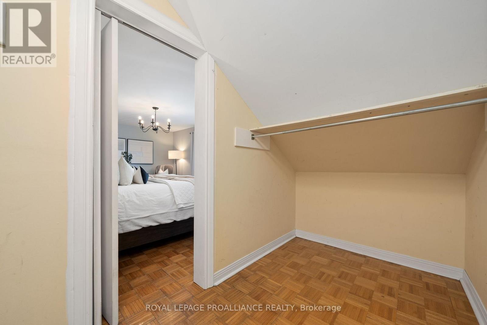 












36 BURNHAM AVENUE

,
Cramahe (Colborne),




Ontario
K0K1S0


