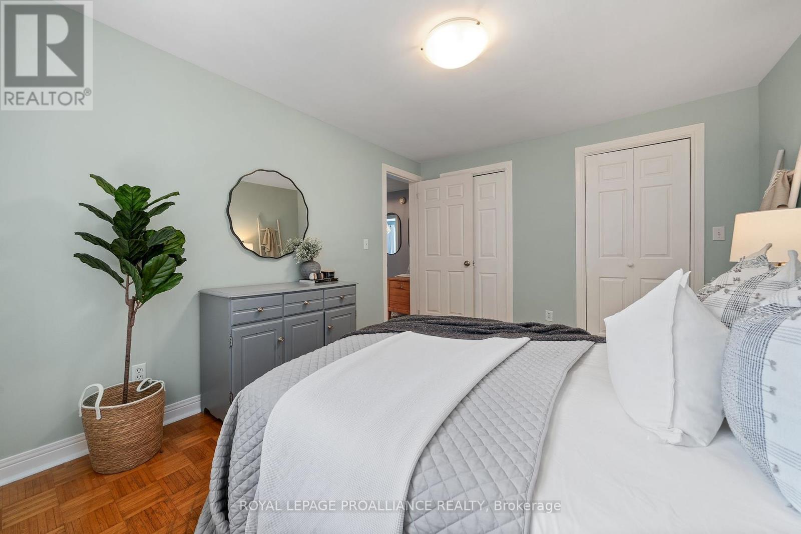 












36 BURNHAM AVENUE

,
Cramahe (Colborne),




Ontario
K0K1S0

