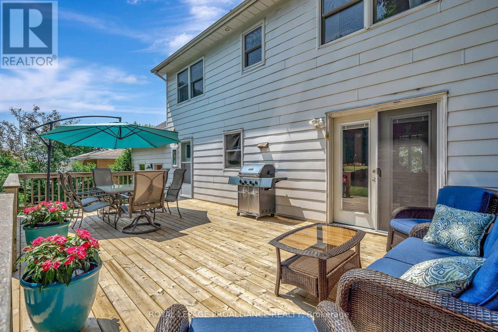 












36 BURNHAM AVENUE

,
Cramahe (Colborne),




Ontario
K0K1S0


