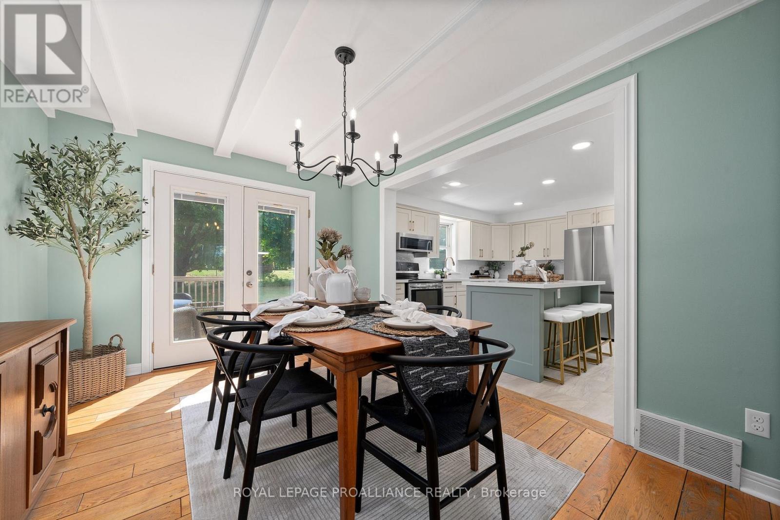 












36 BURNHAM AVENUE

,
Cramahe (Colborne),




Ontario
K0K1S0

