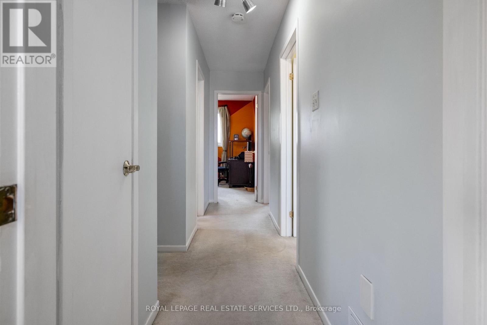 












19 TERRYELLEN CRESCENT

,
Toronto,




Ontario
M9C1H6

