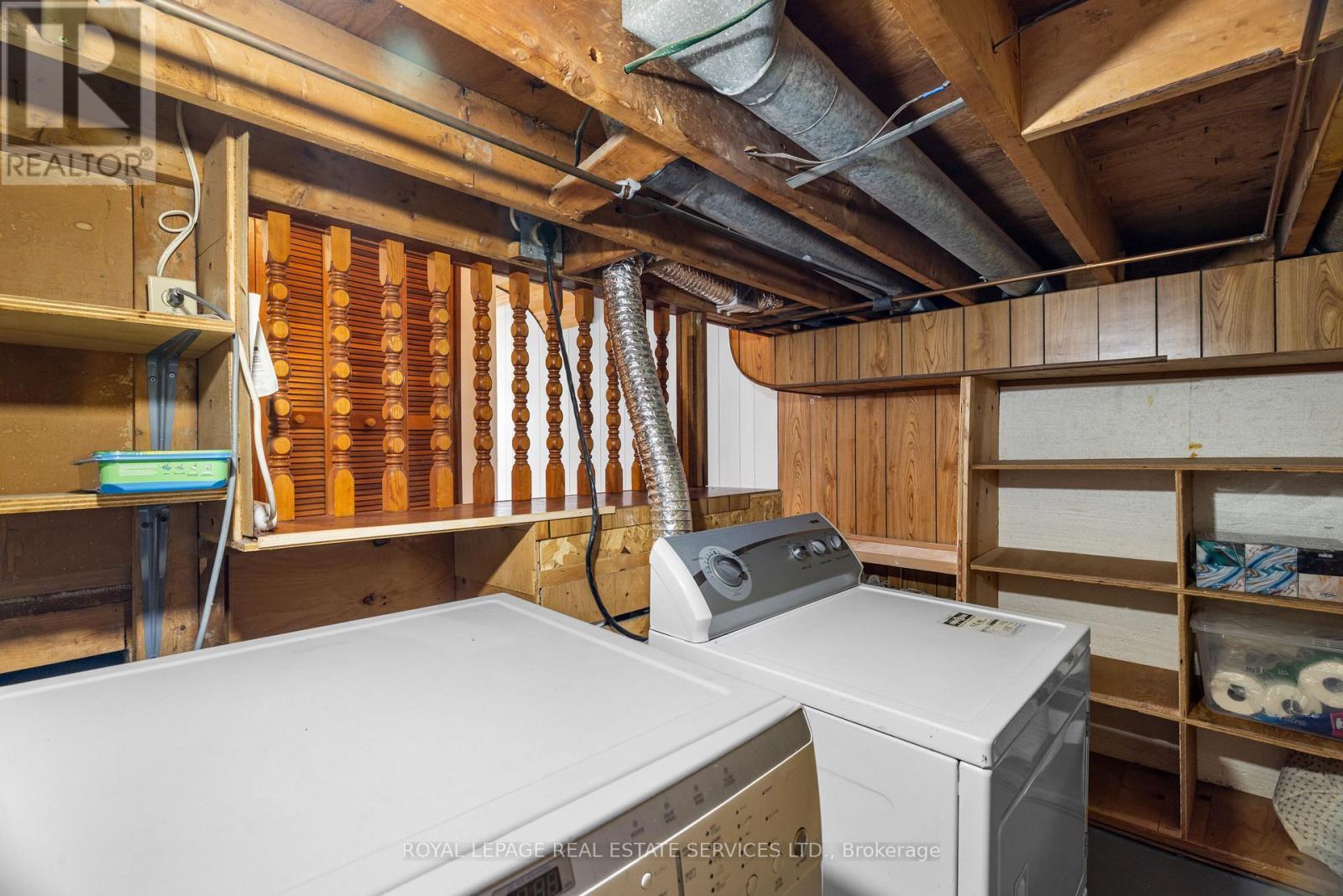 












19 TERRYELLEN CRESCENT

,
Toronto,




Ontario
M9C1H6

