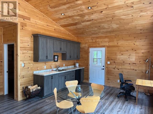 












693 SANDY ISLAND

,
West Nipissing (North Monetville),




Ontario
P1B8G5

