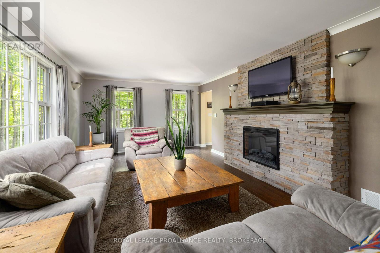 












1403 NORWAY ROAD

,
Frontenac (Frontenac South),




Ontario
K0H2L0

