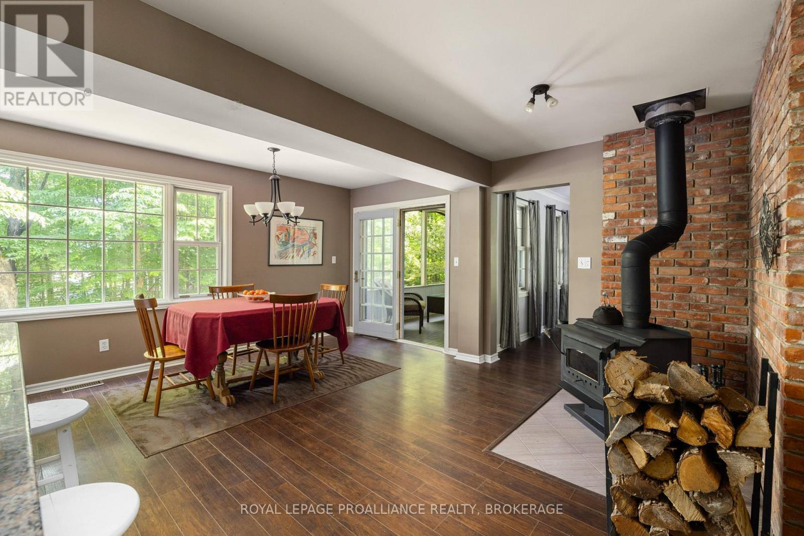 












1403 NORWAY ROAD

,
Frontenac (Frontenac South),




Ontario
K0H2L0

