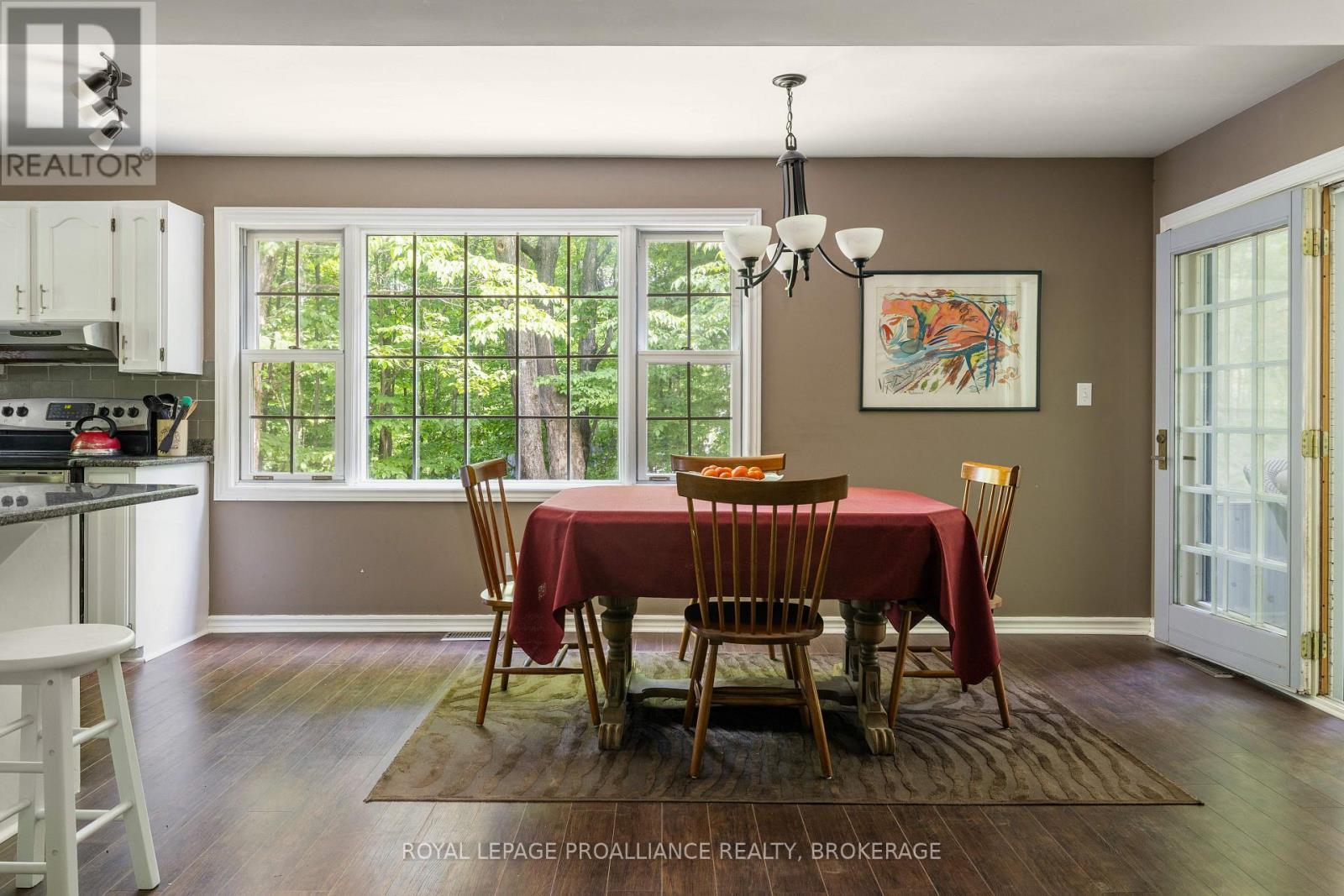 












1403 NORWAY ROAD

,
Frontenac (Frontenac South),




Ontario
K0H2L0

