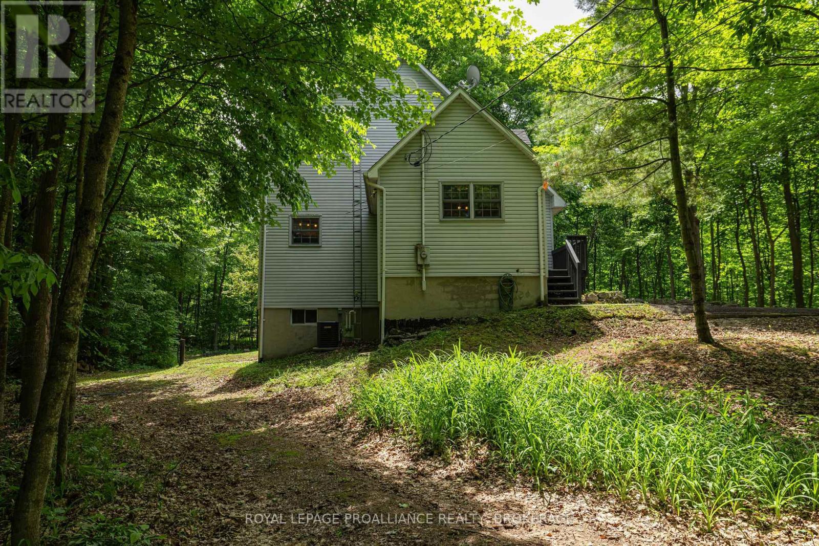 












1403 NORWAY ROAD

,
Frontenac (Frontenac South),




Ontario
K0H2L0

