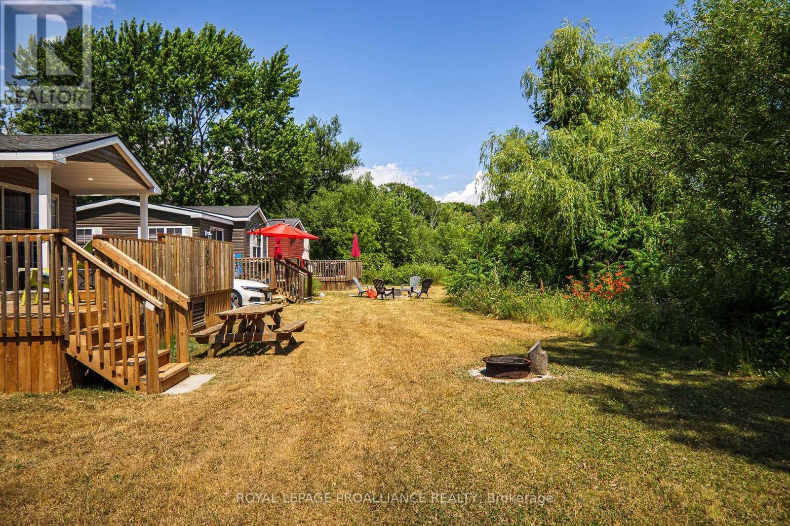 












486 CTY RD 18 - 20 DRAGONFLY LANE

,
Prince Edward County (Athol Ward),




Ontario
K0K2P0

