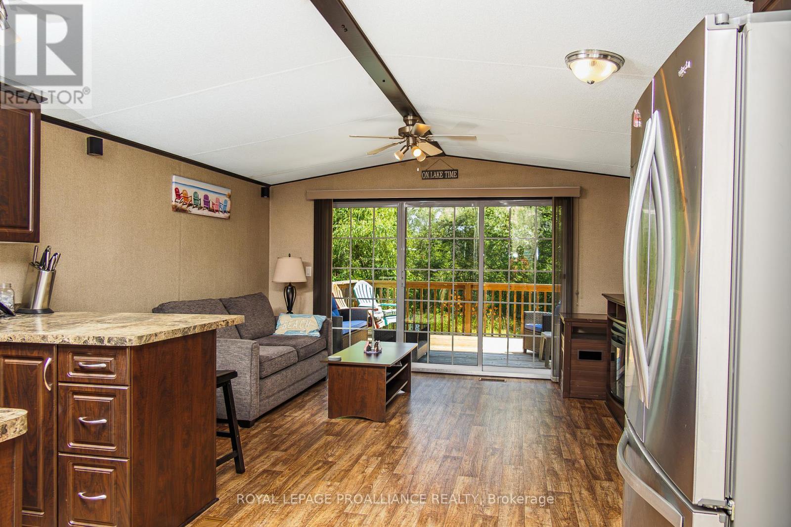 












486 CTY RD 18 - 20 DRAGONFLY LANE

,
Prince Edward County (Athol Ward),




Ontario
K0K2P0

