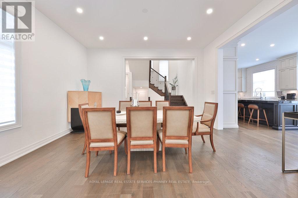 












3318 MERION GARDENS

,
Oakville,




Ontario
L6M5K9

