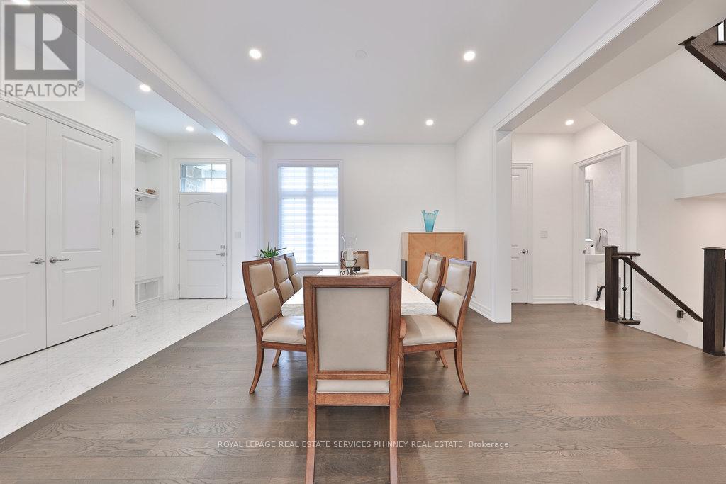 












3318 MERION GARDENS

,
Oakville,




Ontario
L6M5K9

