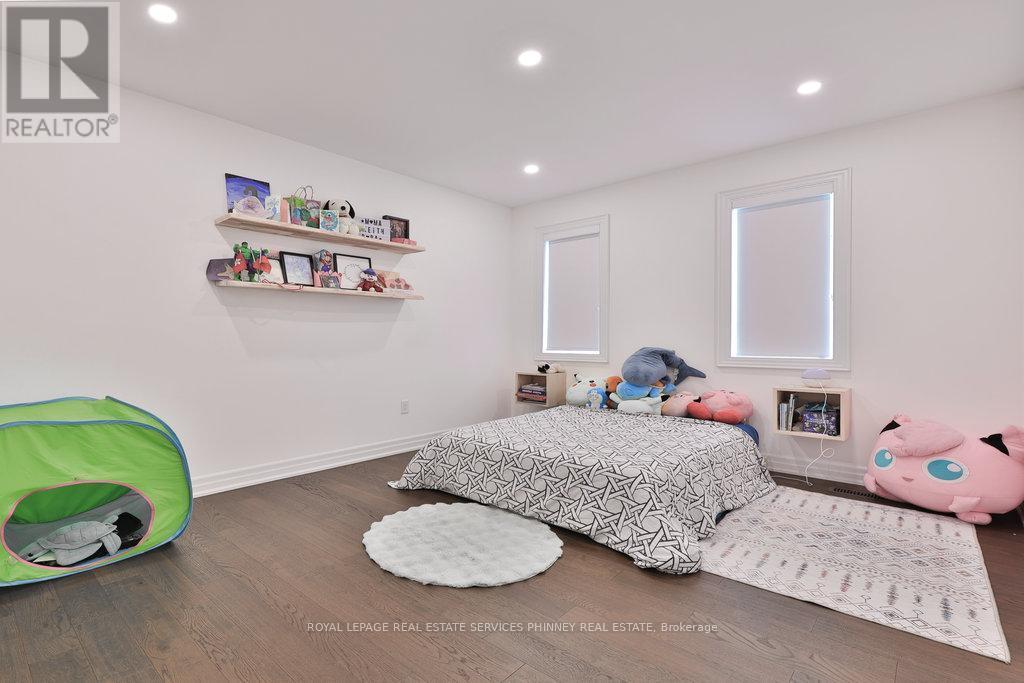 












3318 MERION GARDENS

,
Oakville,




Ontario
L6M5K9

