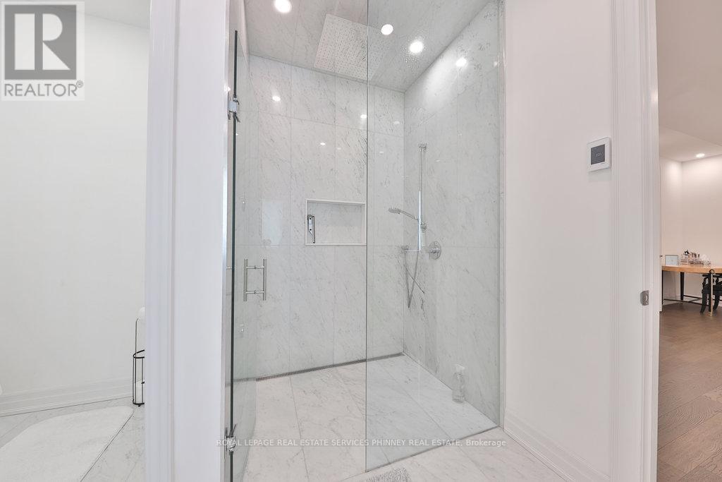 












3318 MERION GARDENS

,
Oakville,




Ontario
L6M5K9

