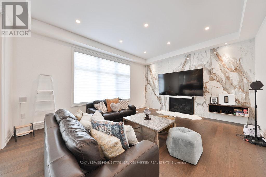 












3318 MERION GARDENS

,
Oakville,




Ontario
L6M5K9

