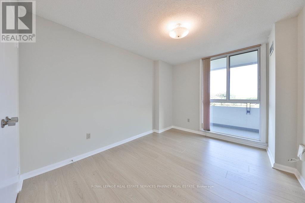 












404 - 1320 MISSISSAUGA VALLEY BOULEVARD

,
Mississauga,




Ontario
L5A3S9

