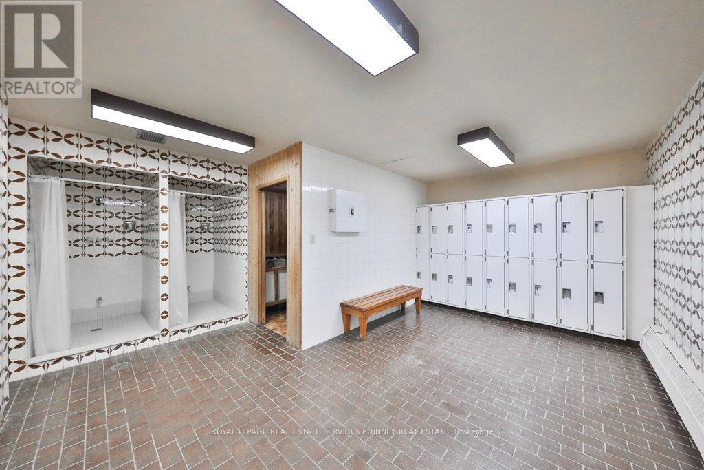 












404 - 1320 MISSISSAUGA VALLEY BOULEVARD

,
Mississauga,




Ontario
L5A3S9

