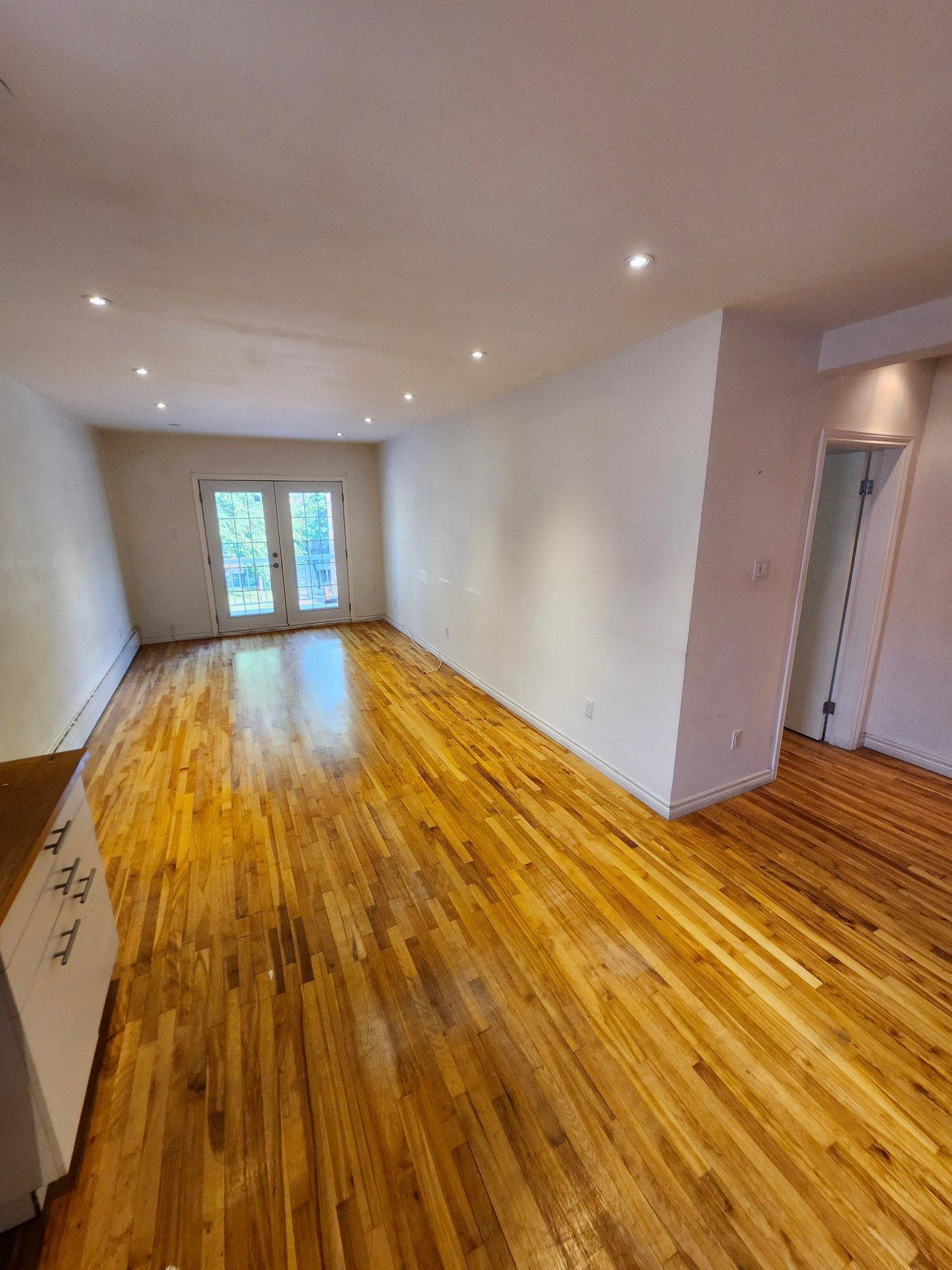 









10117


Av. Hamelin

,
Montréal (Ahuntsic-Cartierville),




QC
H2B1E4

