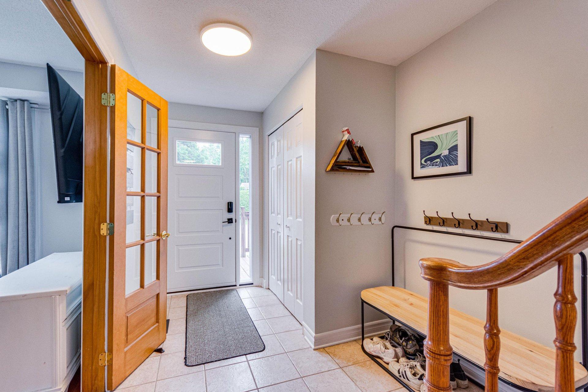 









157


Rue Prentiss

,
Gatineau (Aylmer),




QC
J9H5V8

