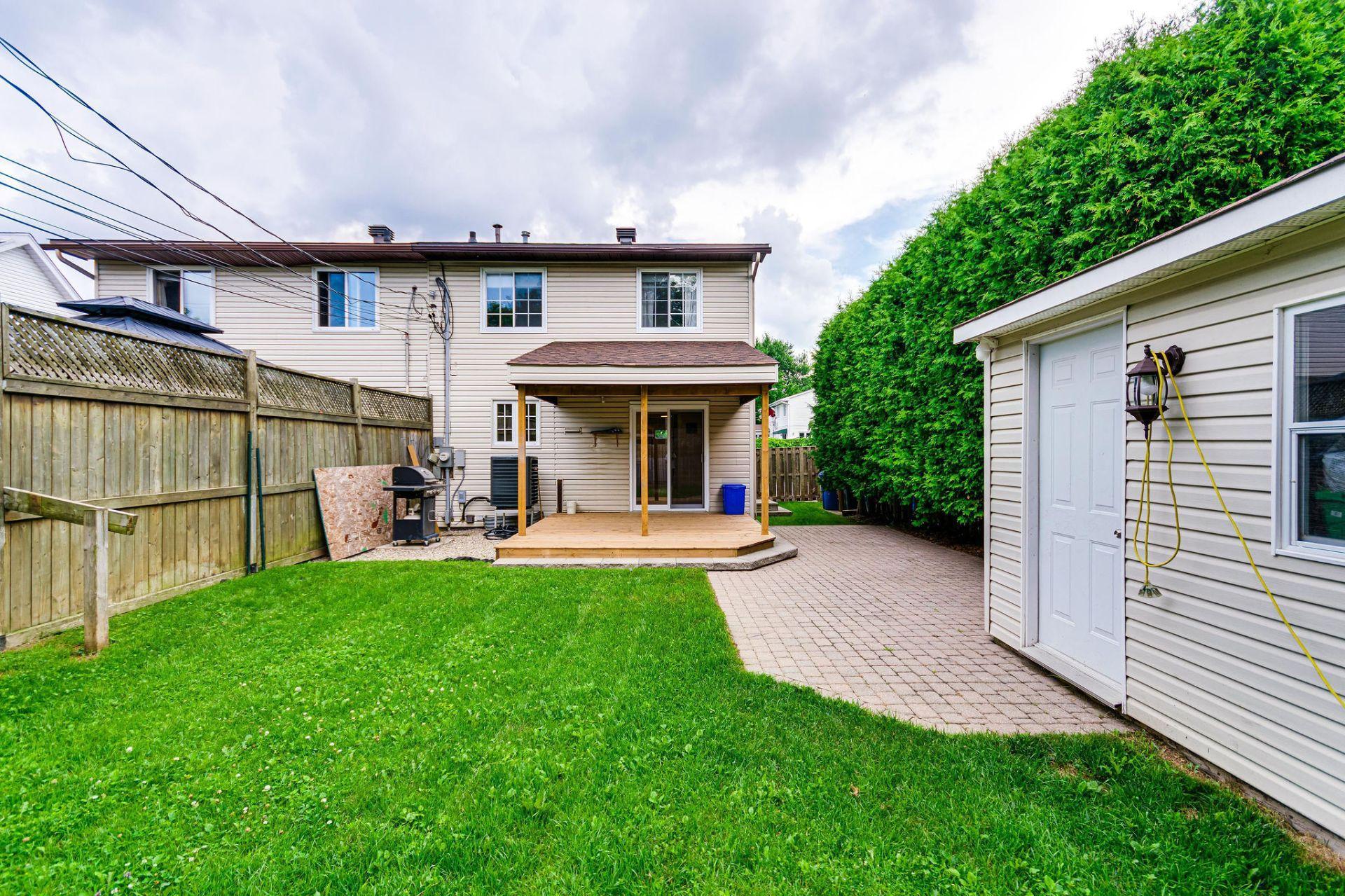 









157


Rue Prentiss

,
Gatineau (Aylmer),




QC
J9H5V8


