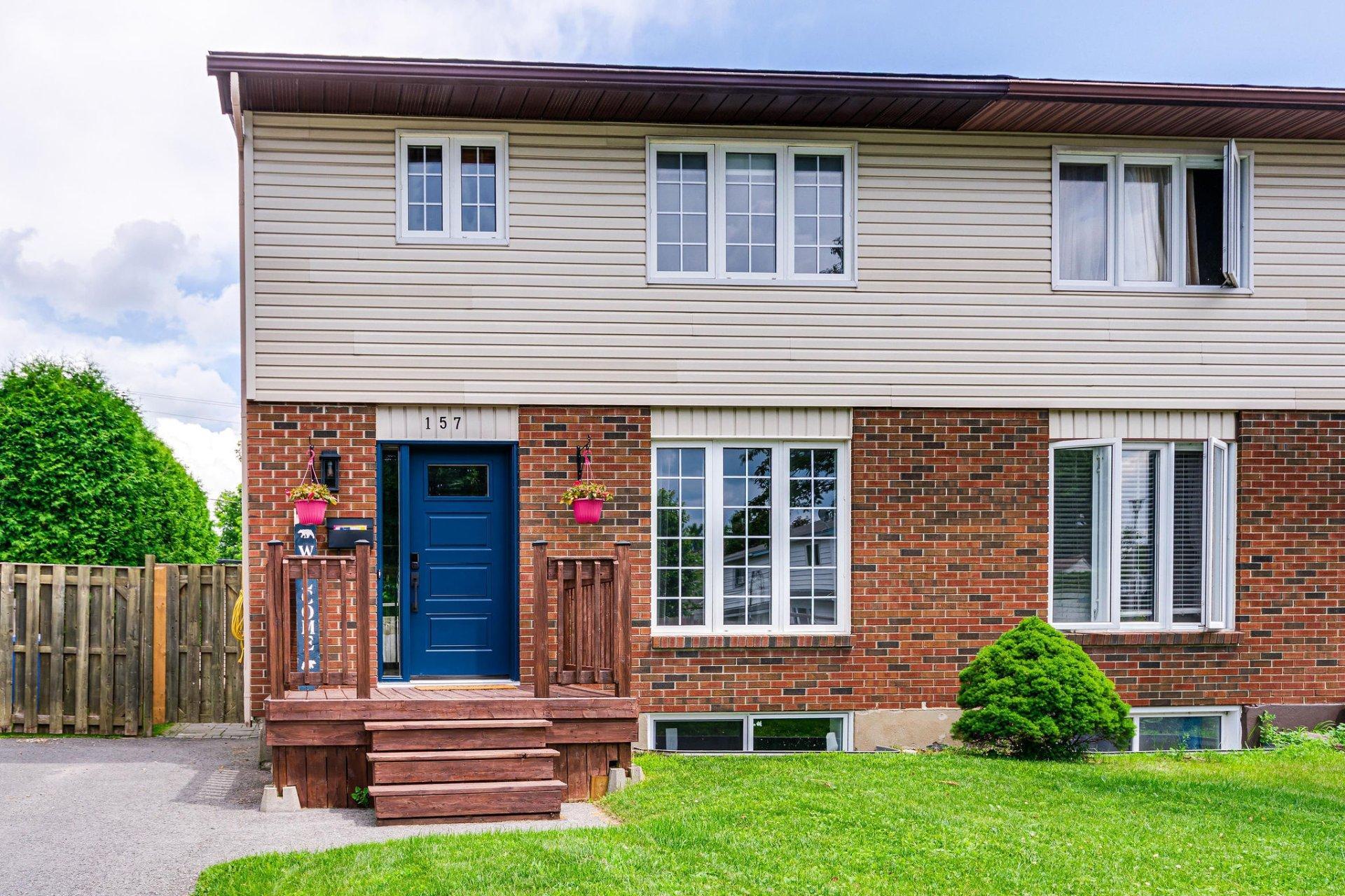 









157


Rue Prentiss

,
Gatineau (Aylmer),




QC
J9H5V8

