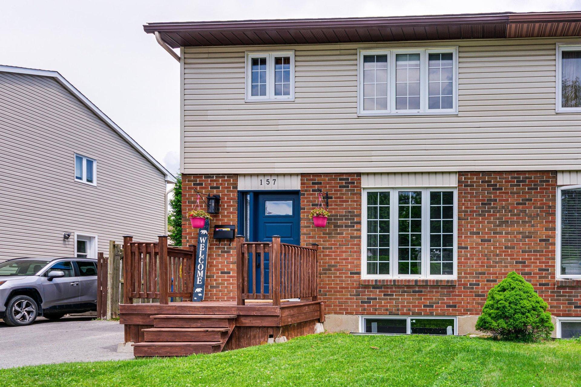 









157


Rue Prentiss

,
Gatineau (Aylmer),




QC
J9H5V8

