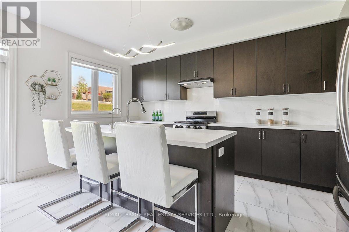 












81 GRANITE RIDGE TRAIL

,
Hamilton,




Ontario
L8B1Y6

