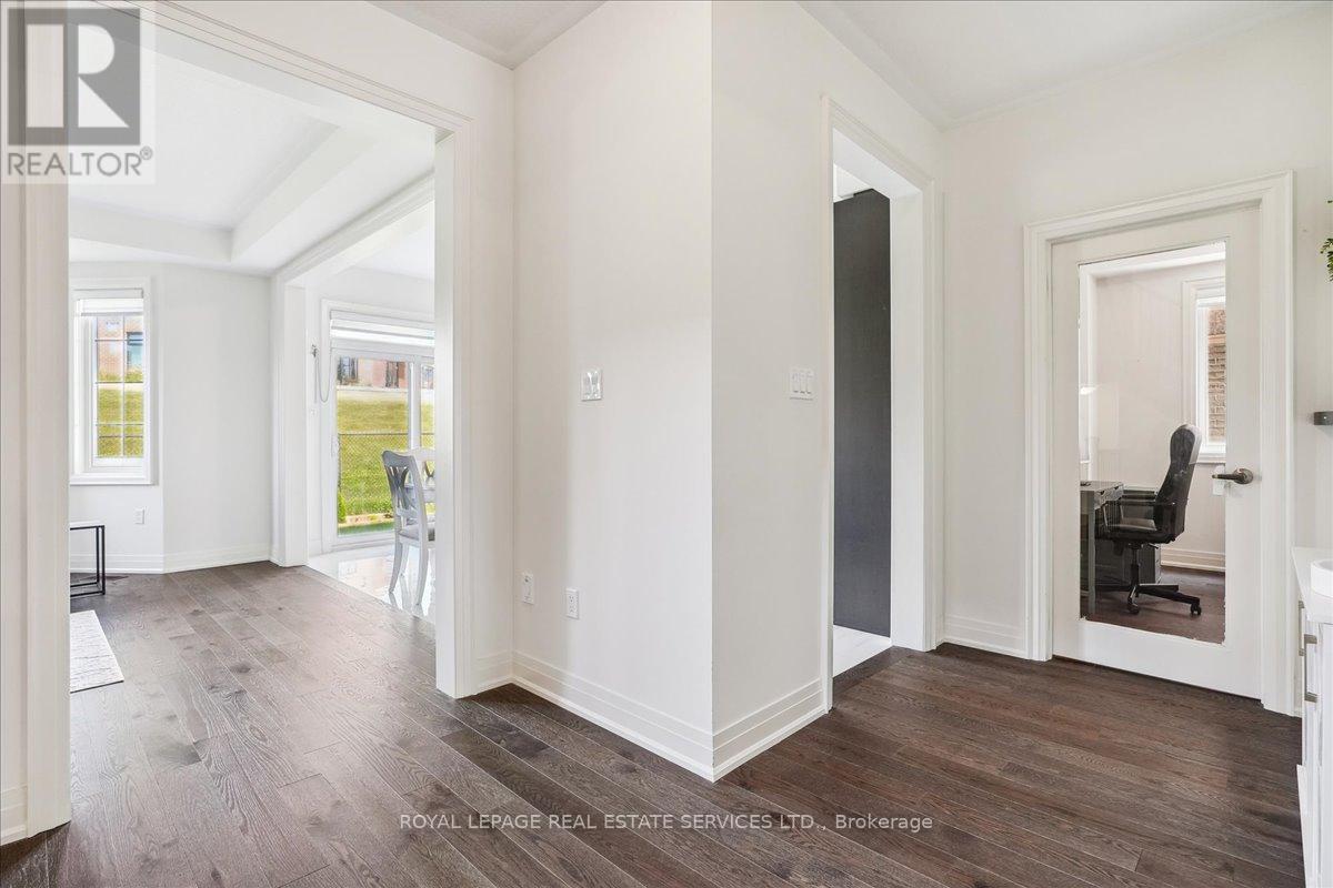












81 GRANITE RIDGE TRAIL

,
Hamilton,




Ontario
L8B1Y6

