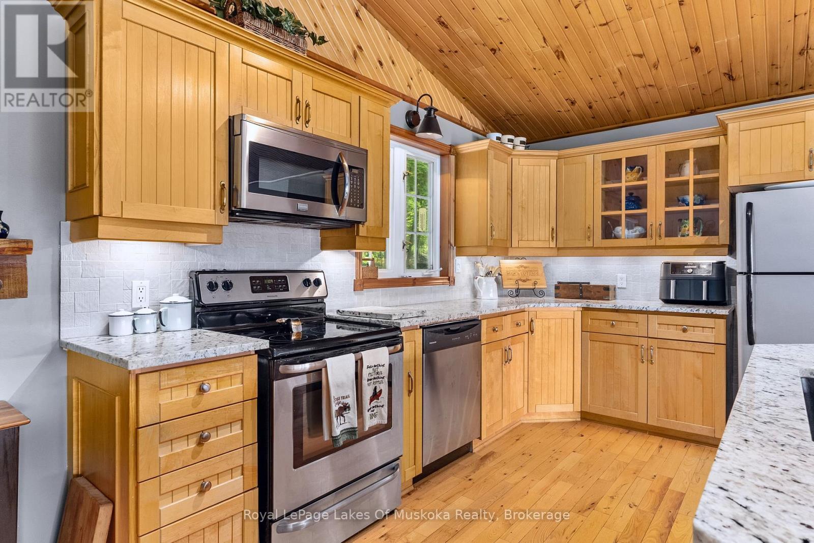 












300 WURM ROAD

,
Magnetawan,




Ontario
P0A1P0

