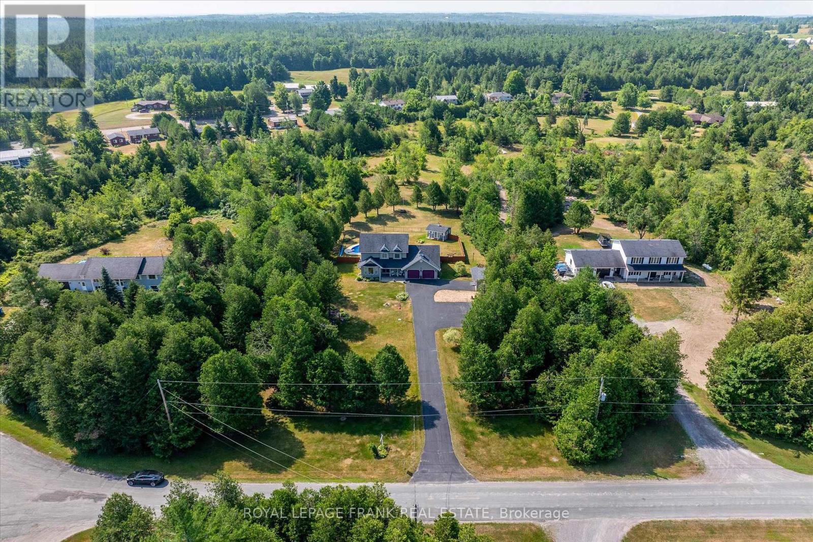 












229 LONSBERRY LANE

,
Douro-Dummer,




Ontario
K0L3A0

