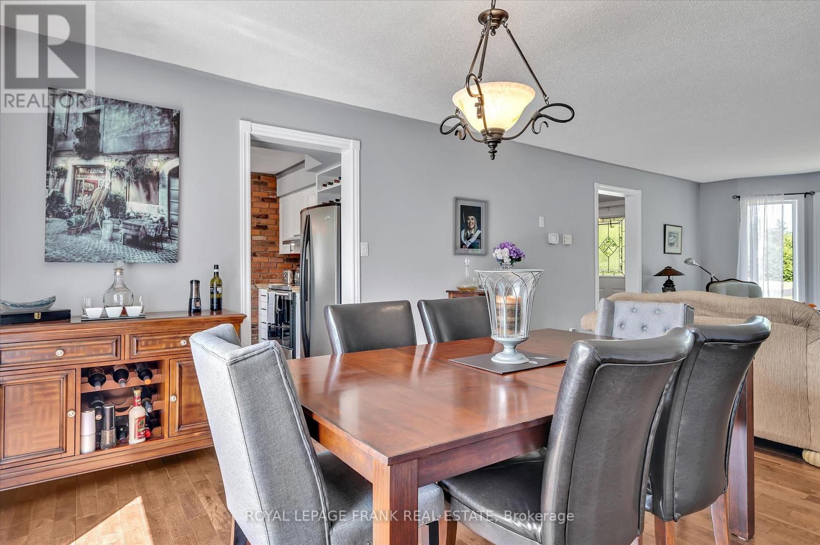 












229 LONSBERRY LANE

,
Douro-Dummer,




Ontario
K0L3A0

