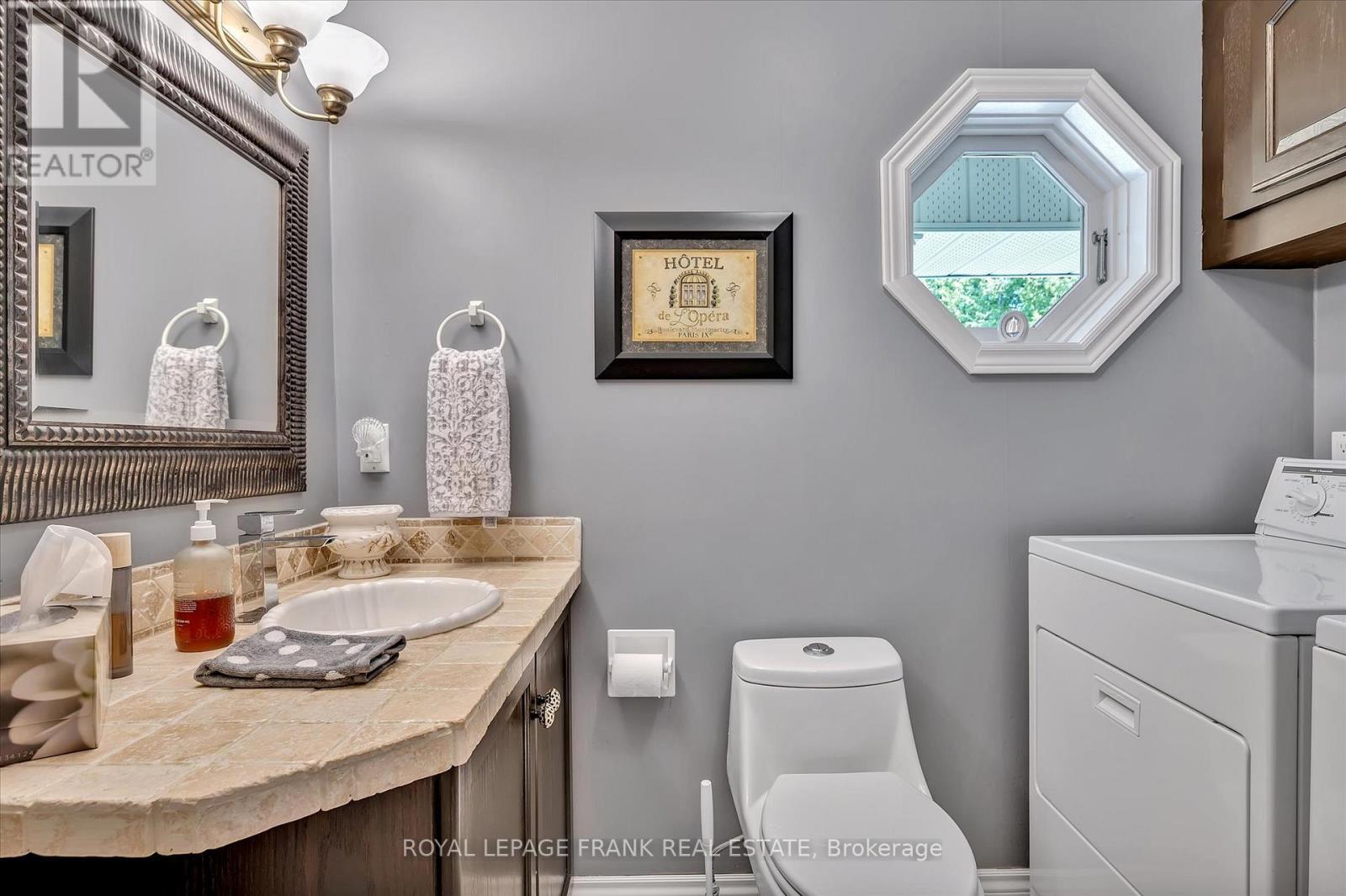 












229 LONSBERRY LANE

,
Douro-Dummer,




Ontario
K0L3A0

