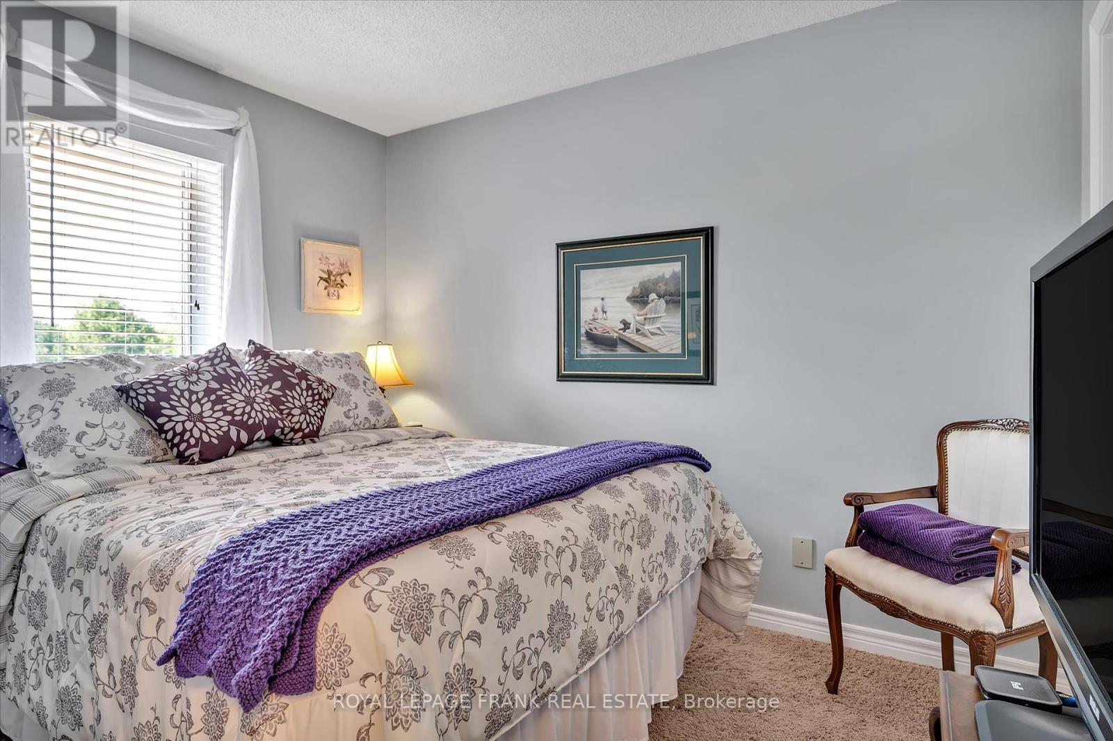 












229 LONSBERRY LANE

,
Douro-Dummer,




Ontario
K0L3A0

