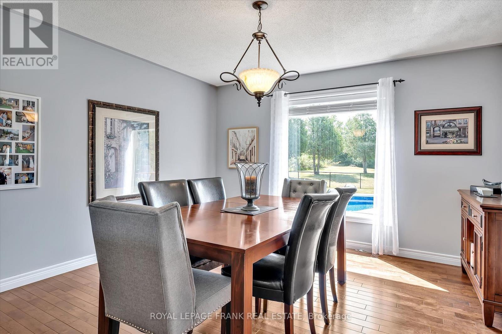 












229 LONSBERRY LANE

,
Douro-Dummer,




Ontario
K0L3A0

