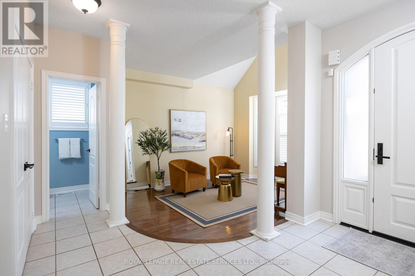 












2182 MARIPOSA ROAD

,
Oakville,




Ontario
L6M4R9

