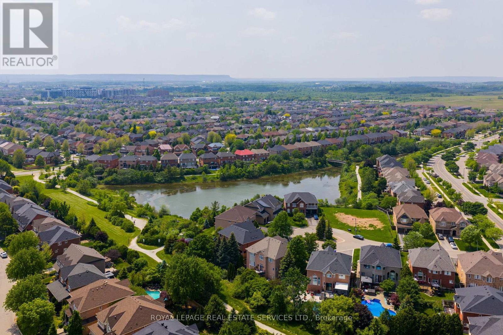 












2182 MARIPOSA ROAD

,
Oakville,




Ontario
L6M4R9

