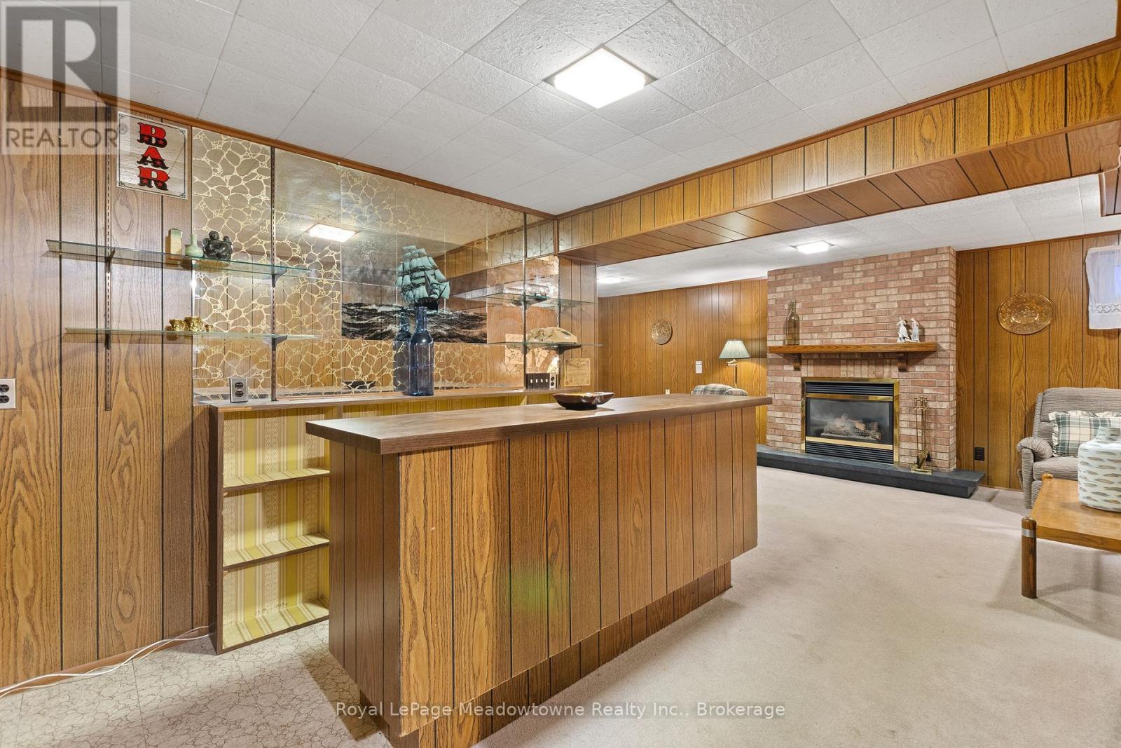 












1460 THETFORD COURT

,
Mississauga (Clarkson),




Ontario
L5J3N4

